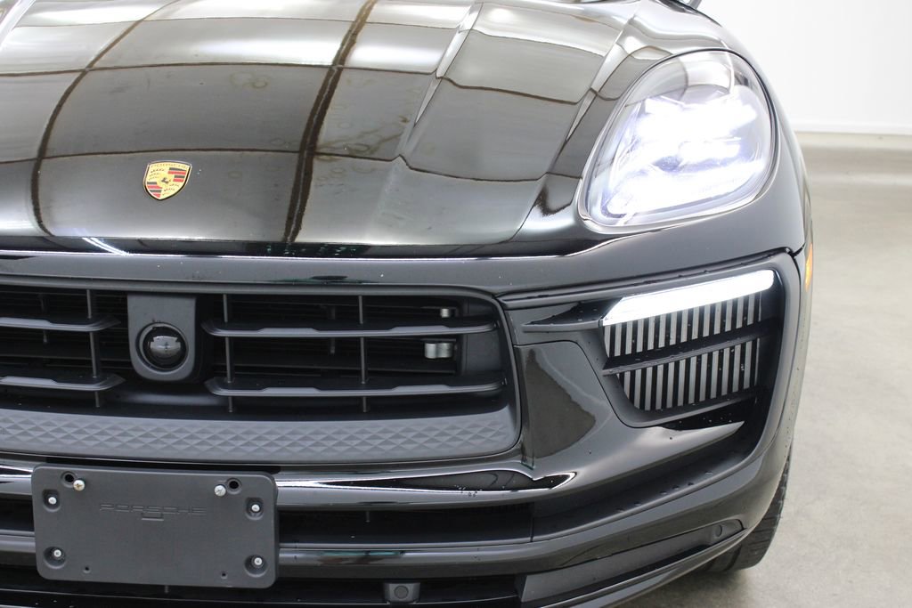 Used 2023 Porsche Macan S image 11
