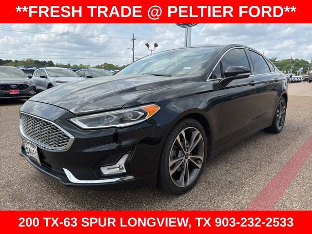 Used 2020 Ford Fusion Titanium image 3