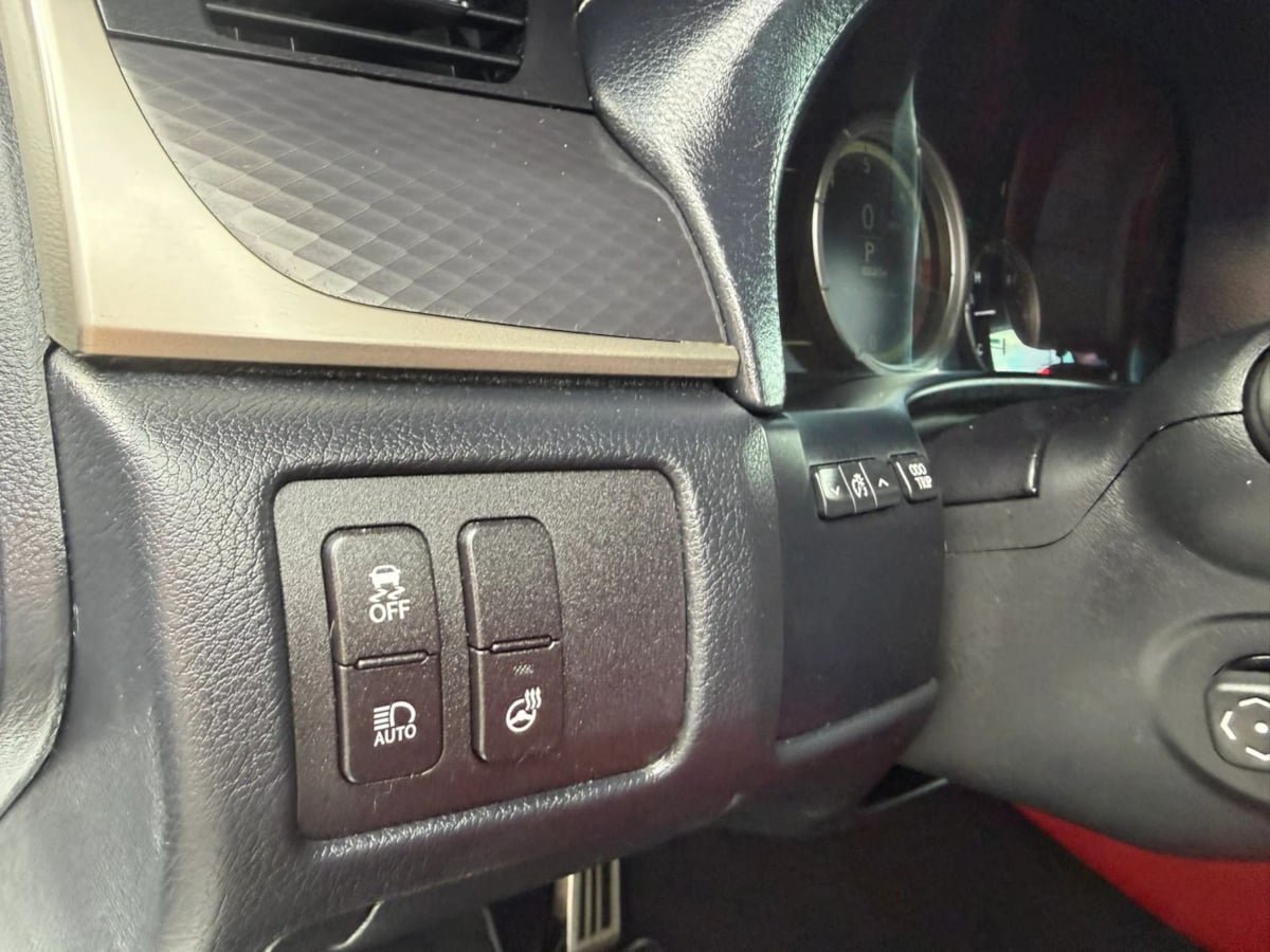 Used 2018 Lexus GS 350 F Sport RWD image 39
