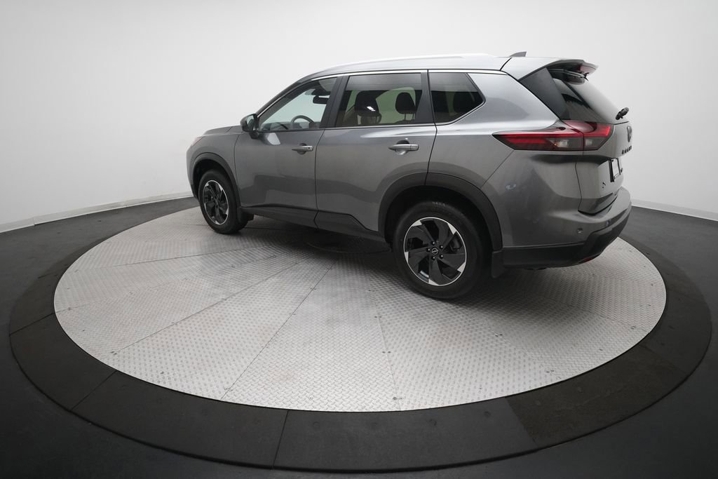 Certified 2024 Nissan Rogue SV w/ SV Premium Package image 33