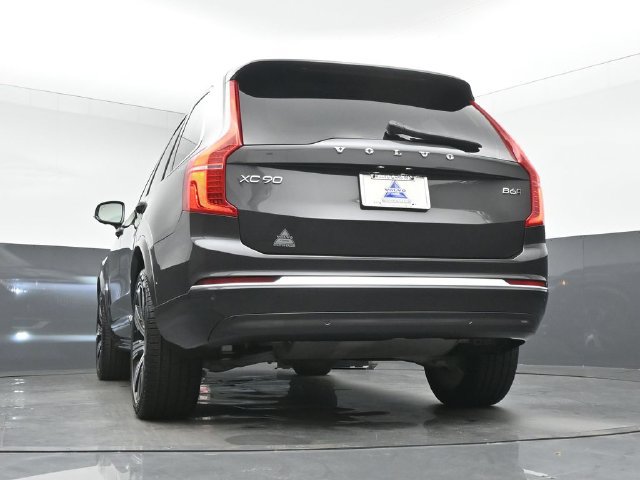 Used 2024 Volvo XC90 B6 Plus w/ Protection Package Premier AWD/4WD image 40