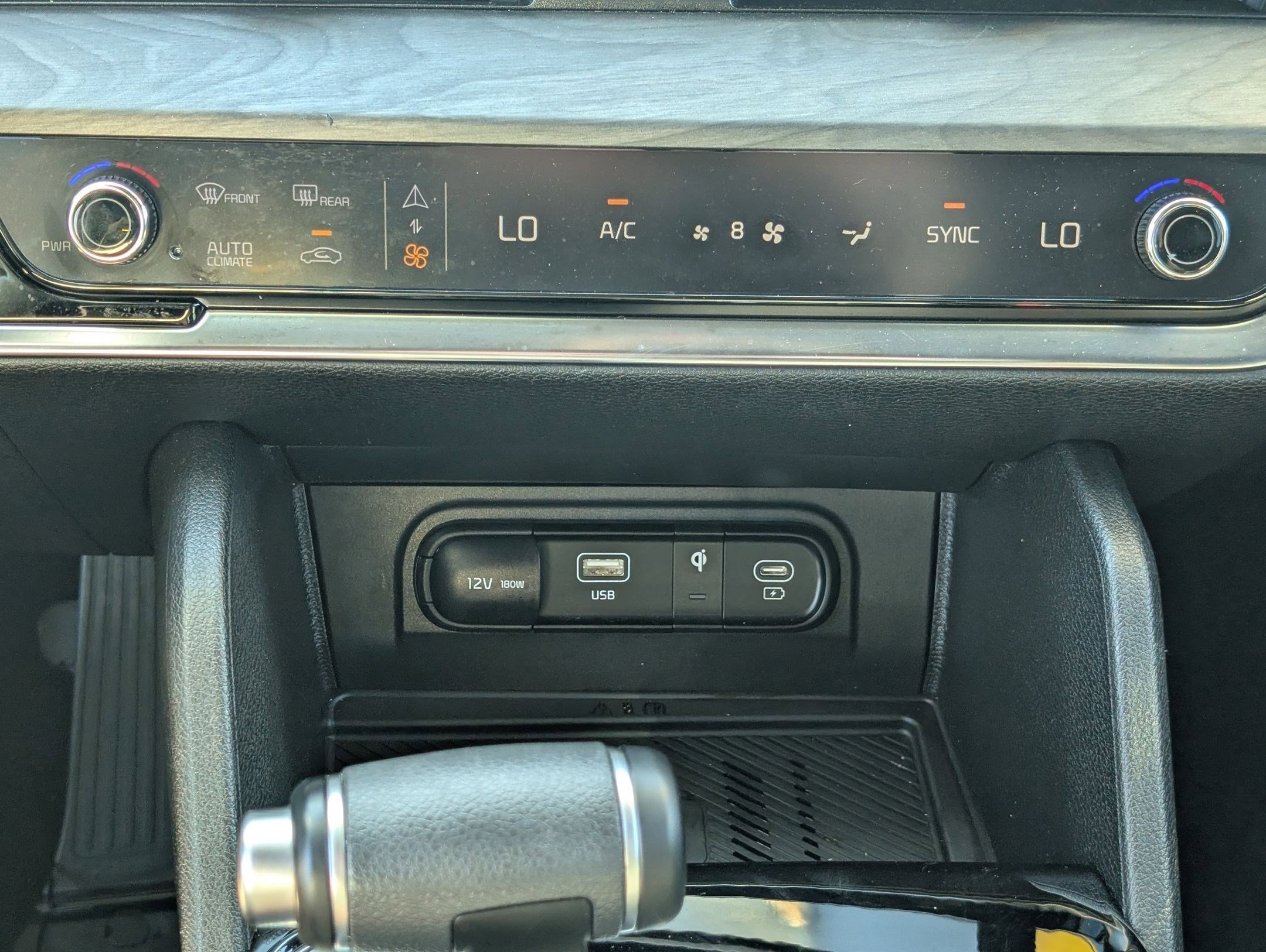 Certified 2025 Kia Sportage X-Line image 21