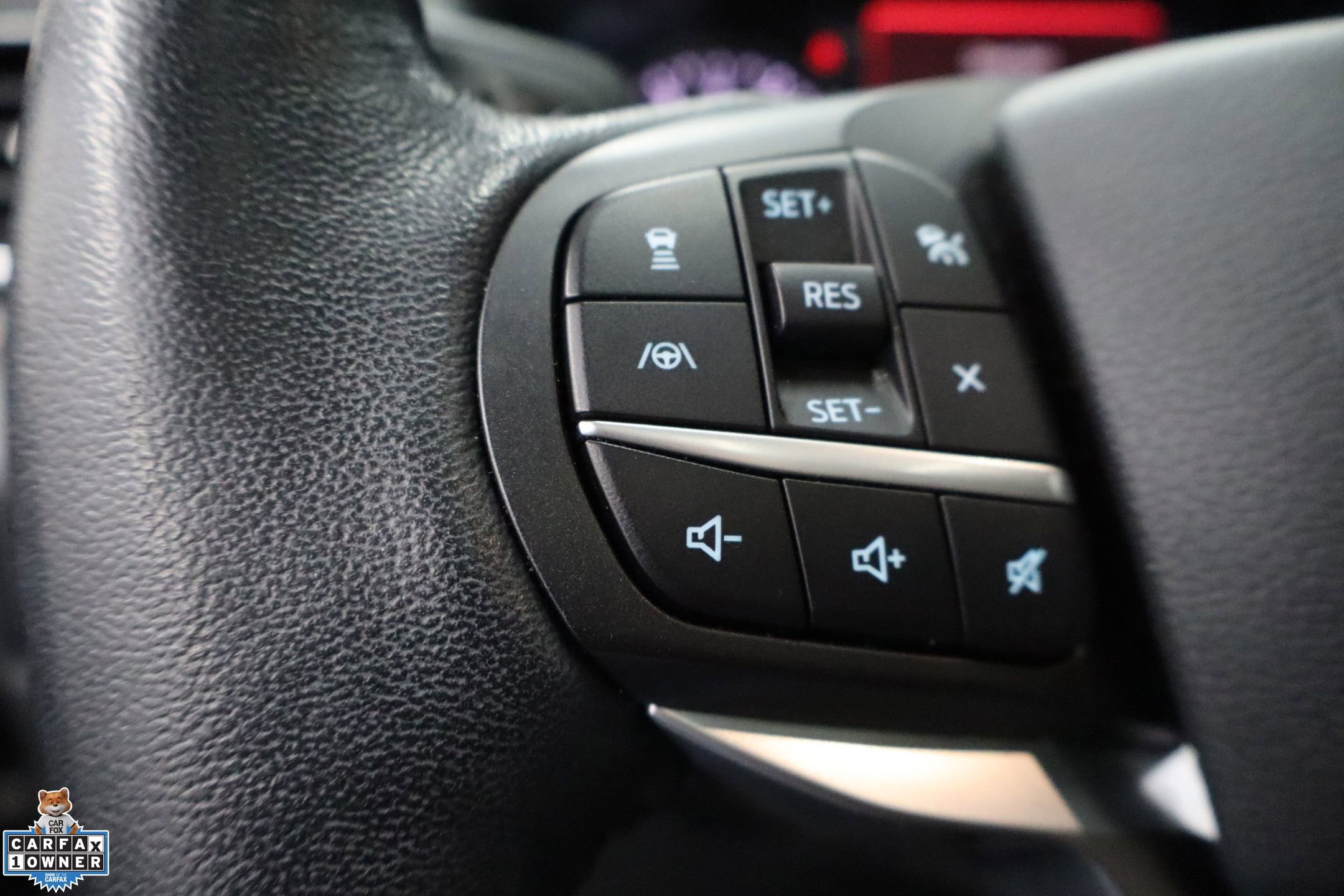 Used 2020 Ford Explorer Limited w/ Class III Trailer Tow Package image 16