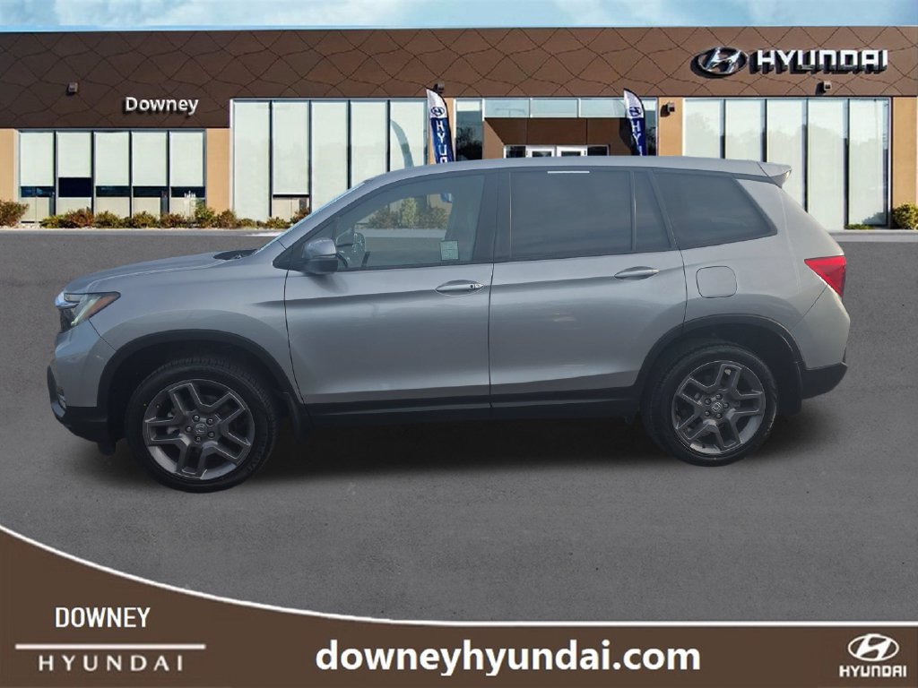 Used 2023 Honda Passport EX-L image 2
