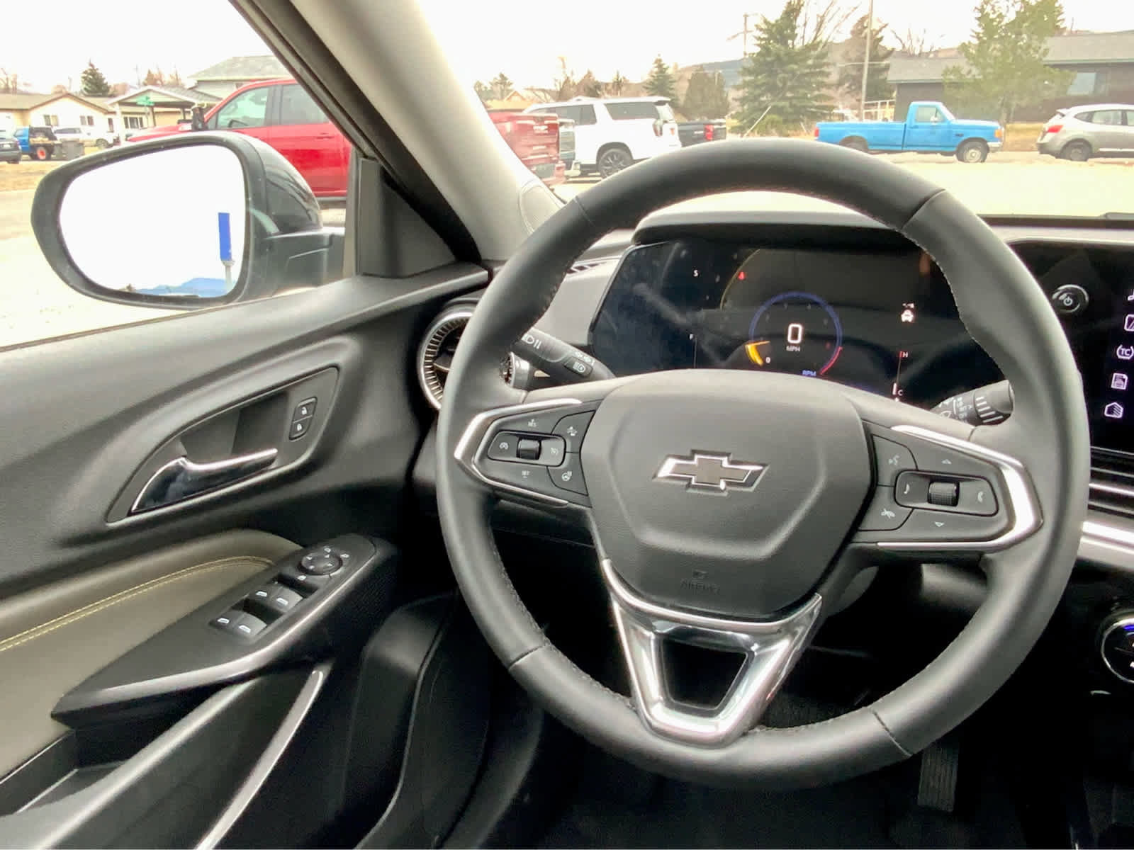 Certified 2025 Chevrolet Trax ACTIV image 34