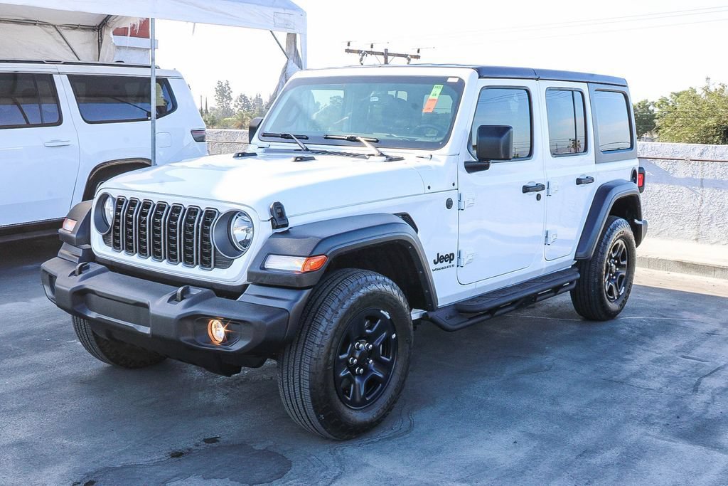 Used 2025 Jeep Wrangler Unlimited Sport AWD/4WD image 4