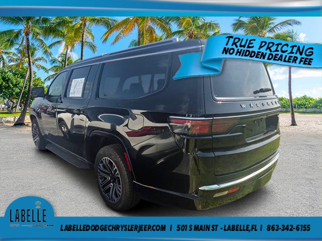 Used 2024 Jeep Wagoneer L Series II w/ Flexible Seating Group AWD/4WD image 36