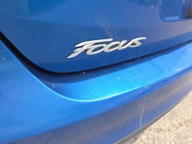 Used 2018 Ford Focus SE FWD image 12