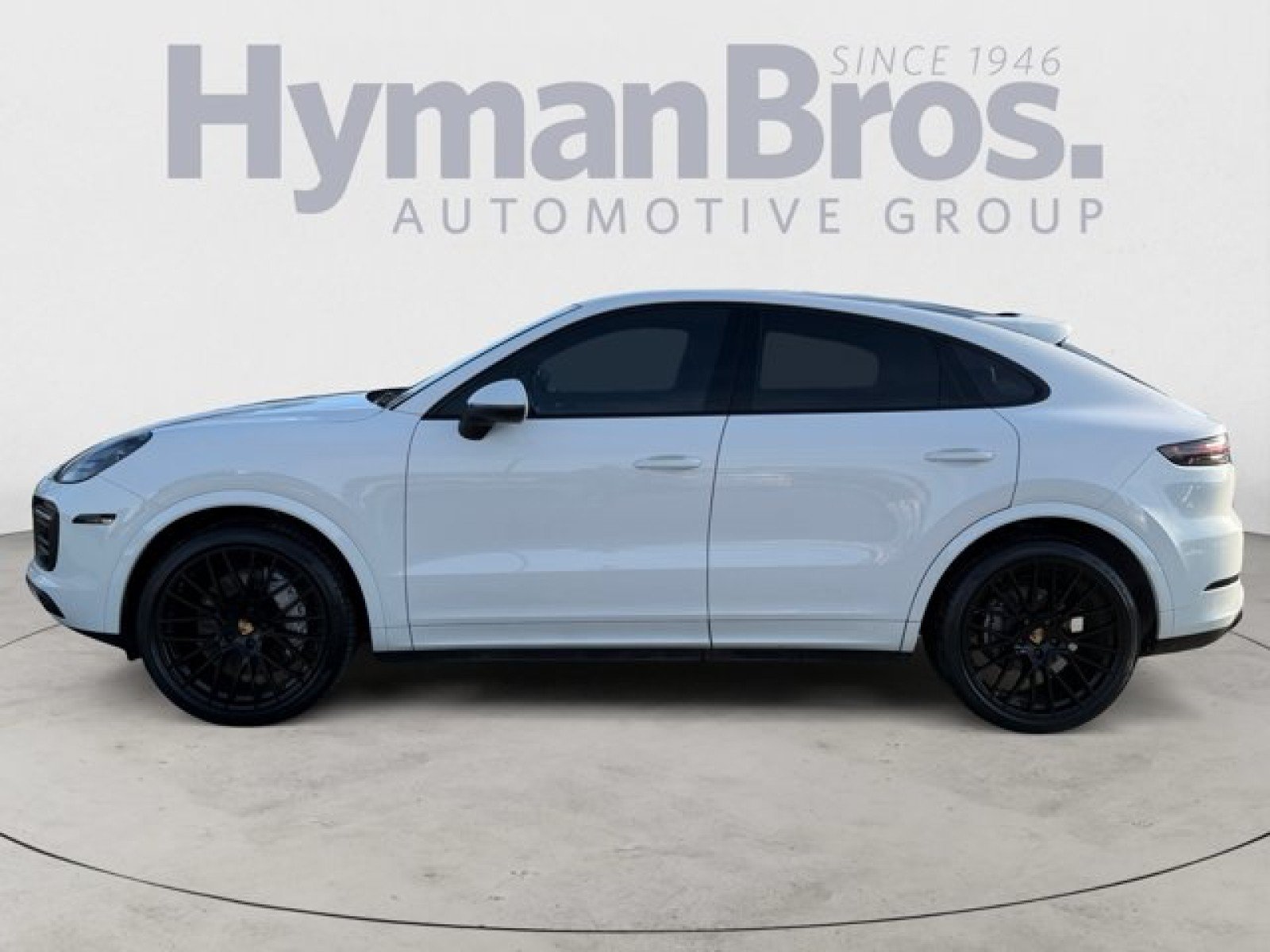 Used 2023 Porsche Cayenne Platinum Edition w/ Performance Package AWD/4WD image 6