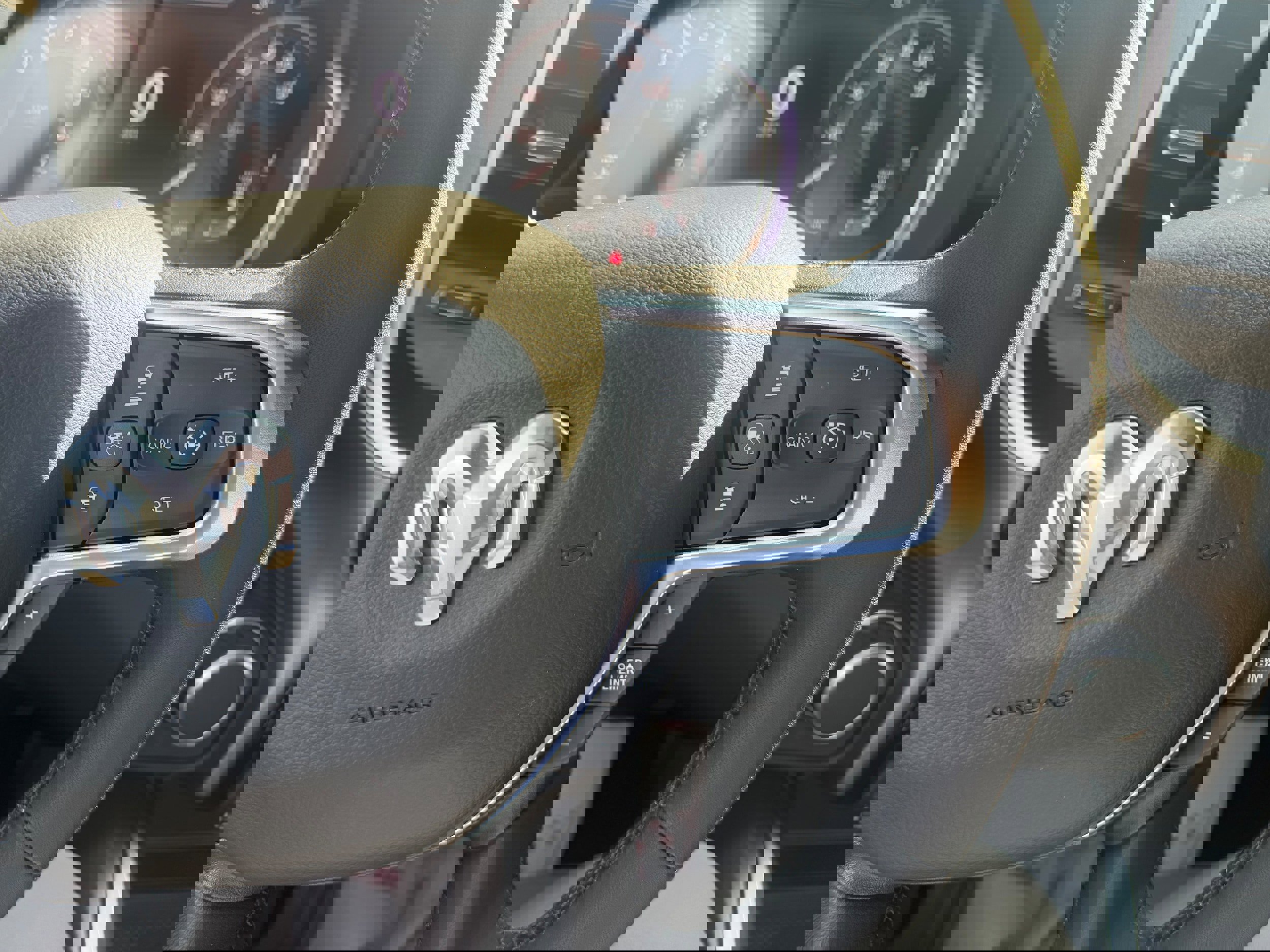 New 2026 RAM 1500 4x4 Crew Cab image 18