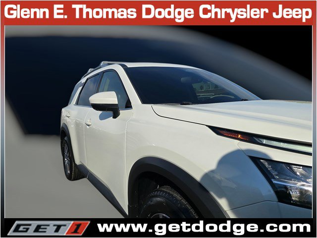 Used 2022 Nissan Pathfinder SL FWD image 6