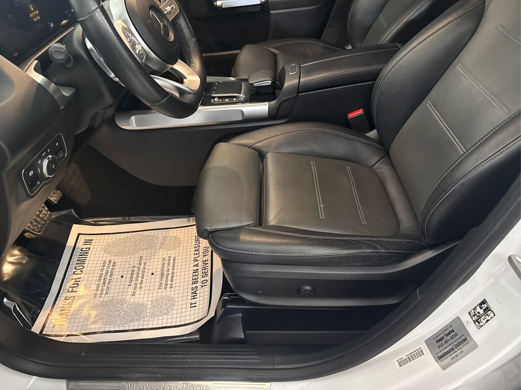 Used 2021 Mercedes-Benz GLB 250 image 27