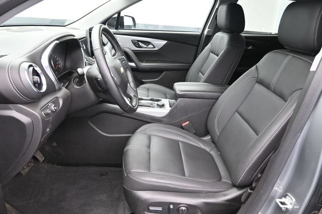 Used 2024 Chevrolet Blazer LT w/ Midnight/Sport Edition FWD image 22