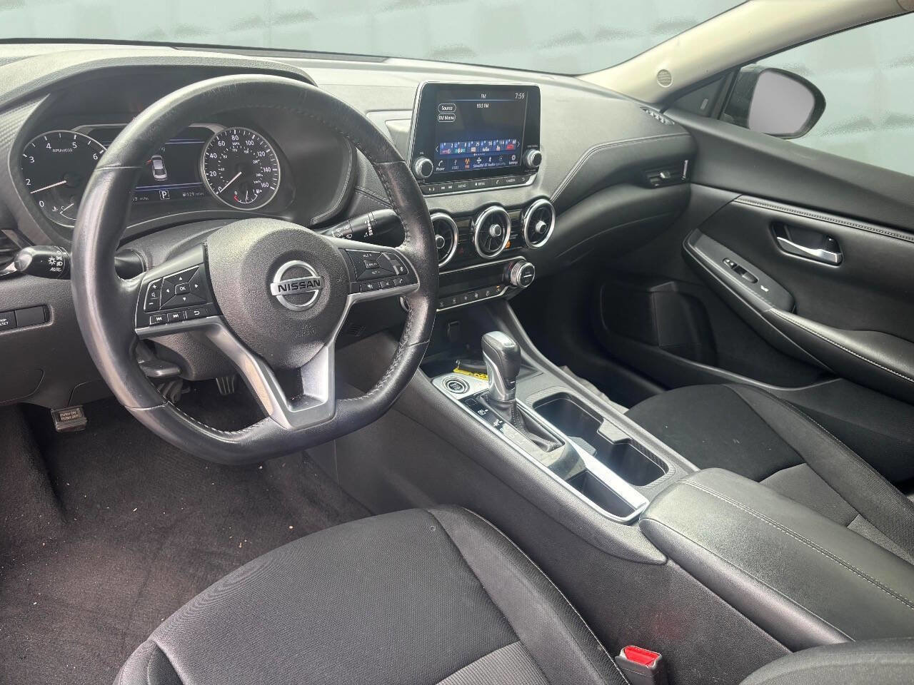 Used 2021 Nissan Sentra SV FWD image 11