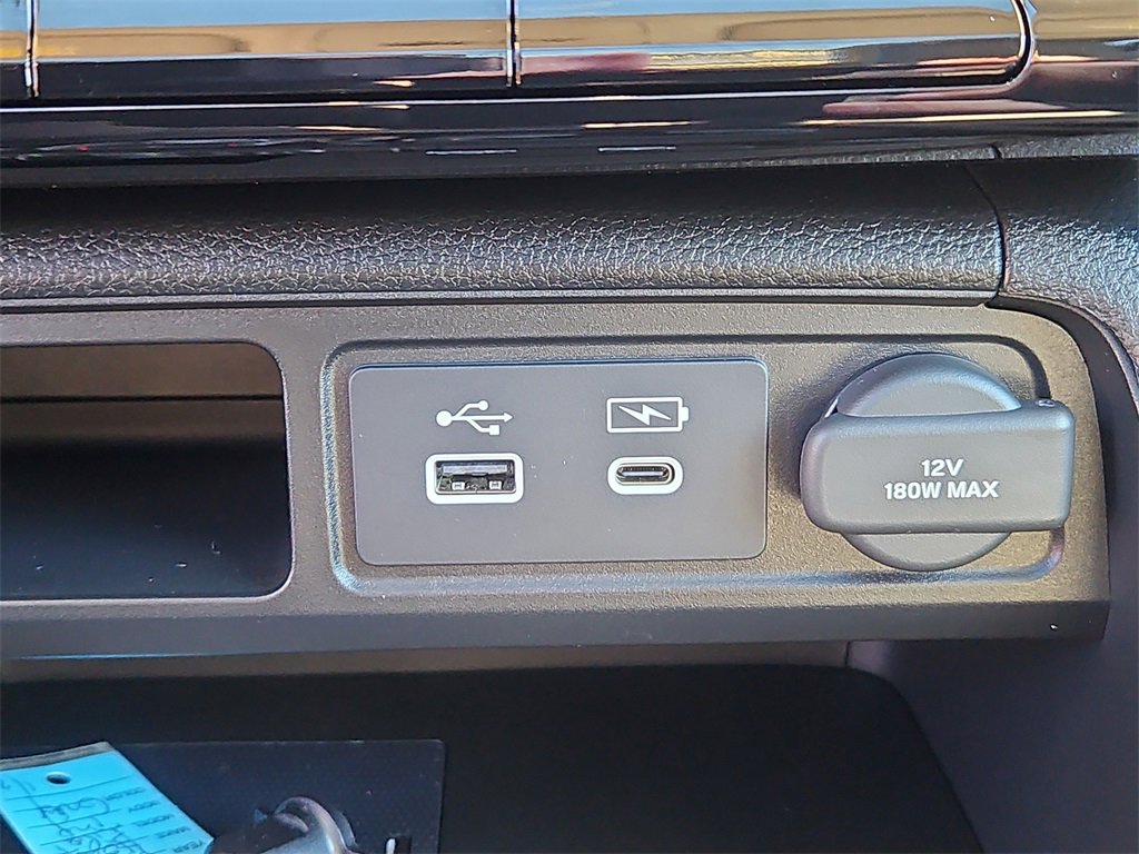 Certified 2025 Honda Pilot Touring image 18