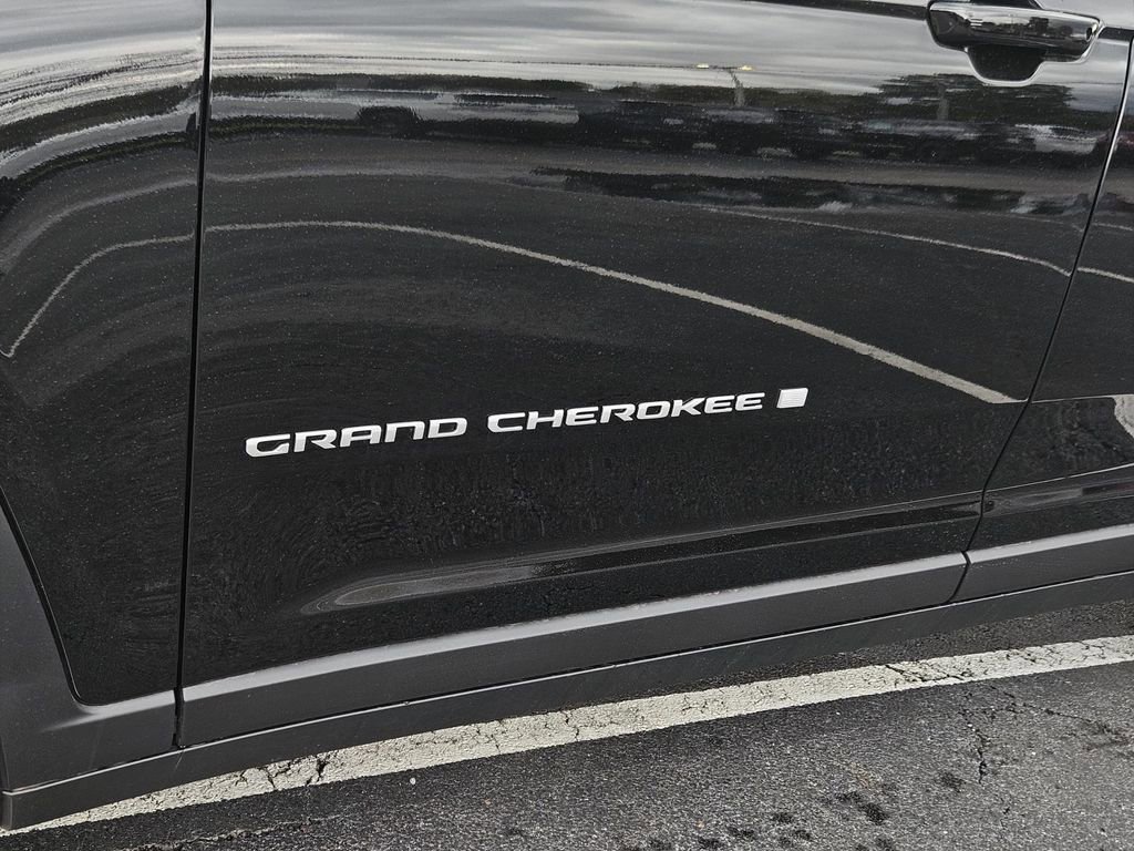 New 2026 Jeep Grand Cherokee L Limited image 7