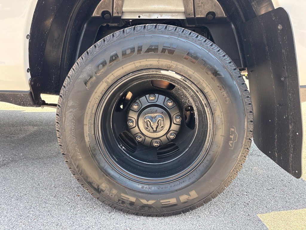 New 2027 RAM 3500 Tradesman AWD/4WD image 30