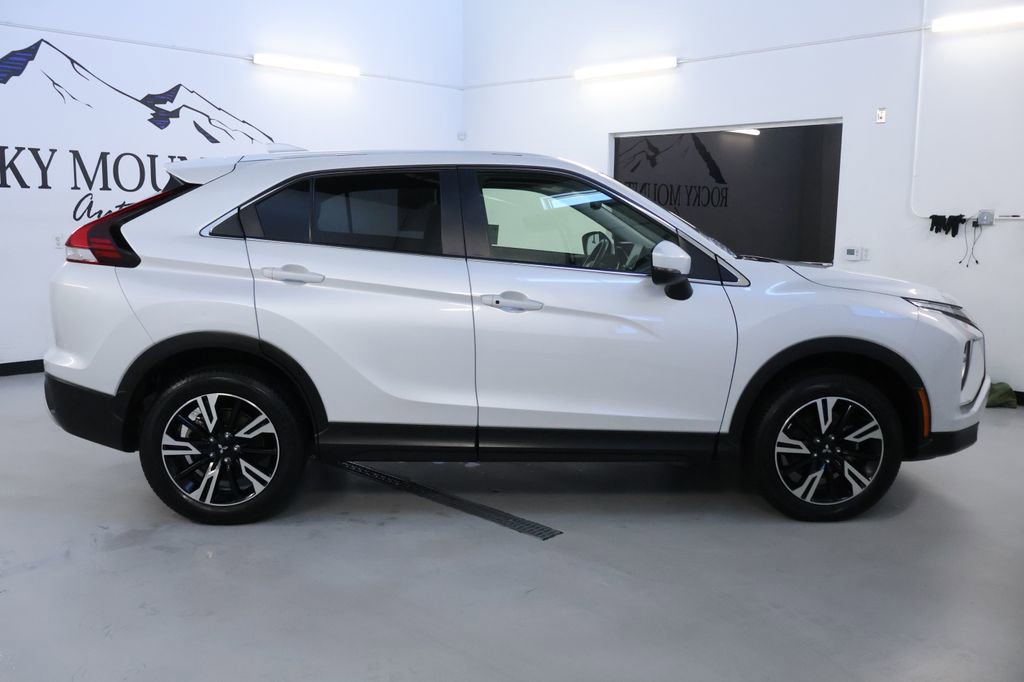 Used 2024 Mitsubishi Eclipse Cross SE image 8
