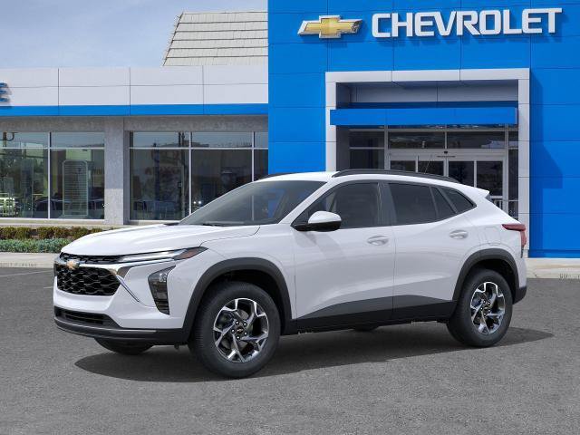 New 2026 Chevrolet Trax LT w/ LT Convenience Package FWD image 2