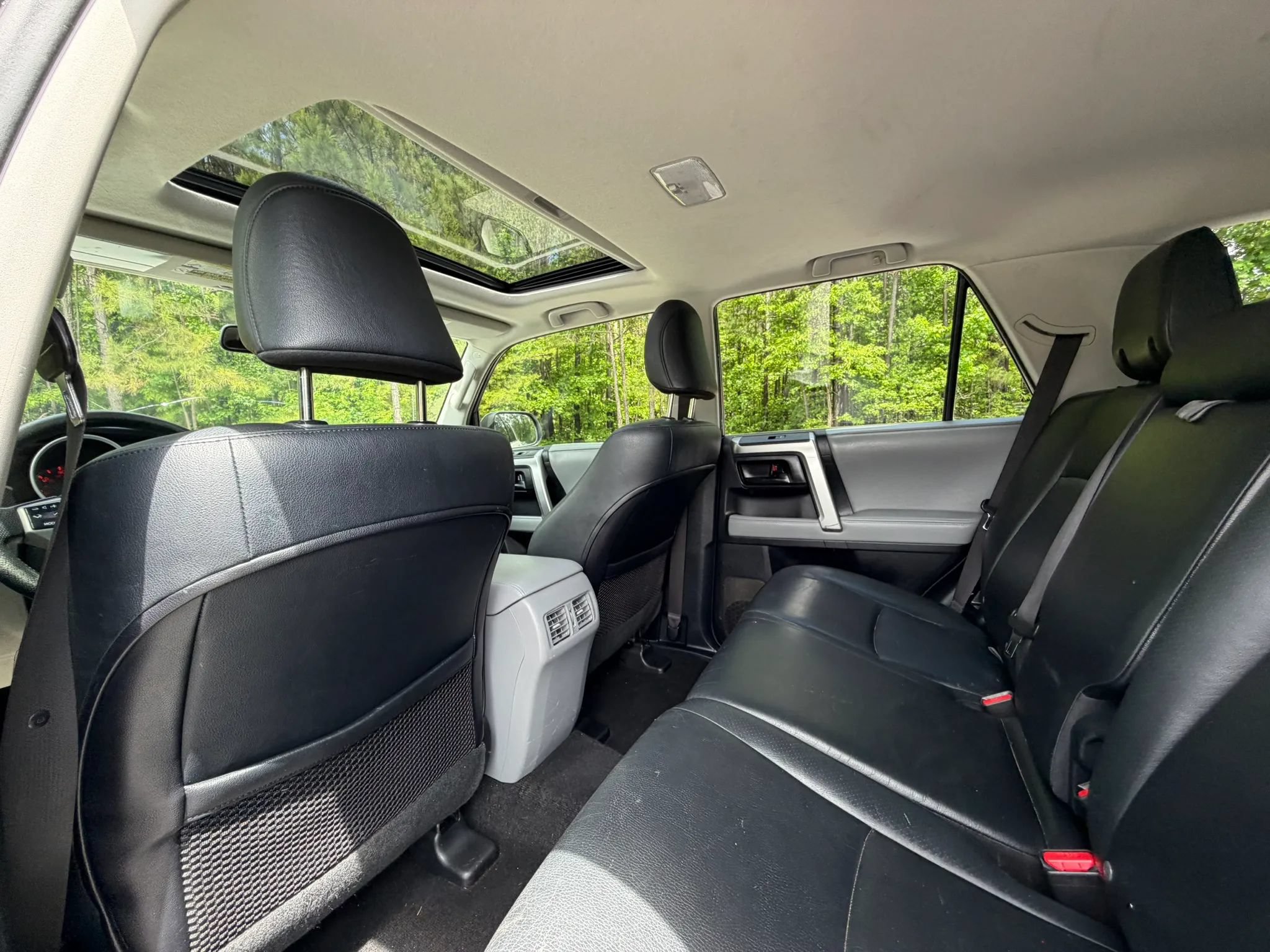 Used 2013 Toyota 4Runner SR5 w/ Premium Pkg RWD image 16