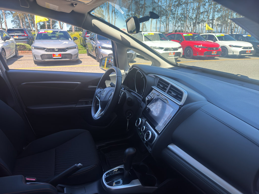 Used 2020 Honda Fit Sport image 17