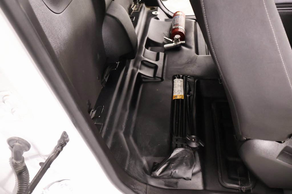 Used 2022 Chevrolet Colorado LT w/ Fleet Safety Package image 13