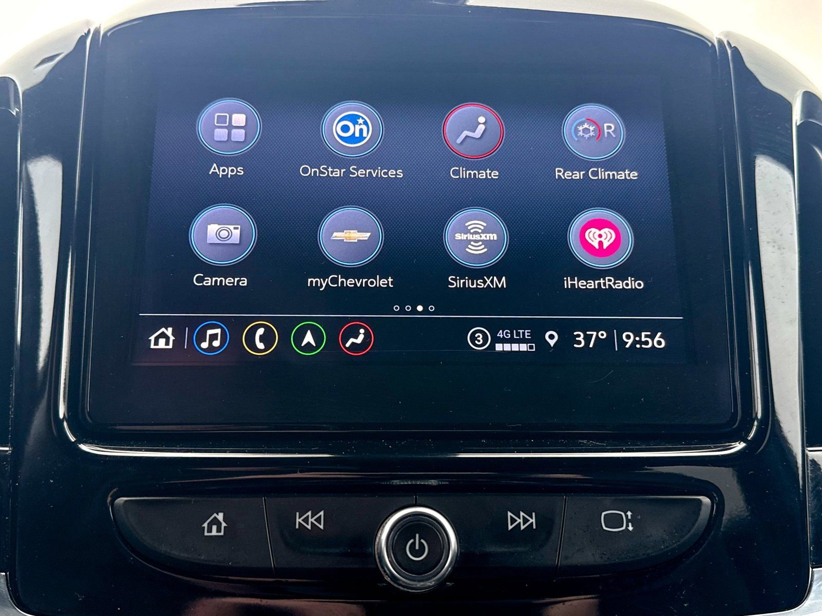 Certified 2023 Chevrolet Traverse Premier w/ Redline Edition image 28