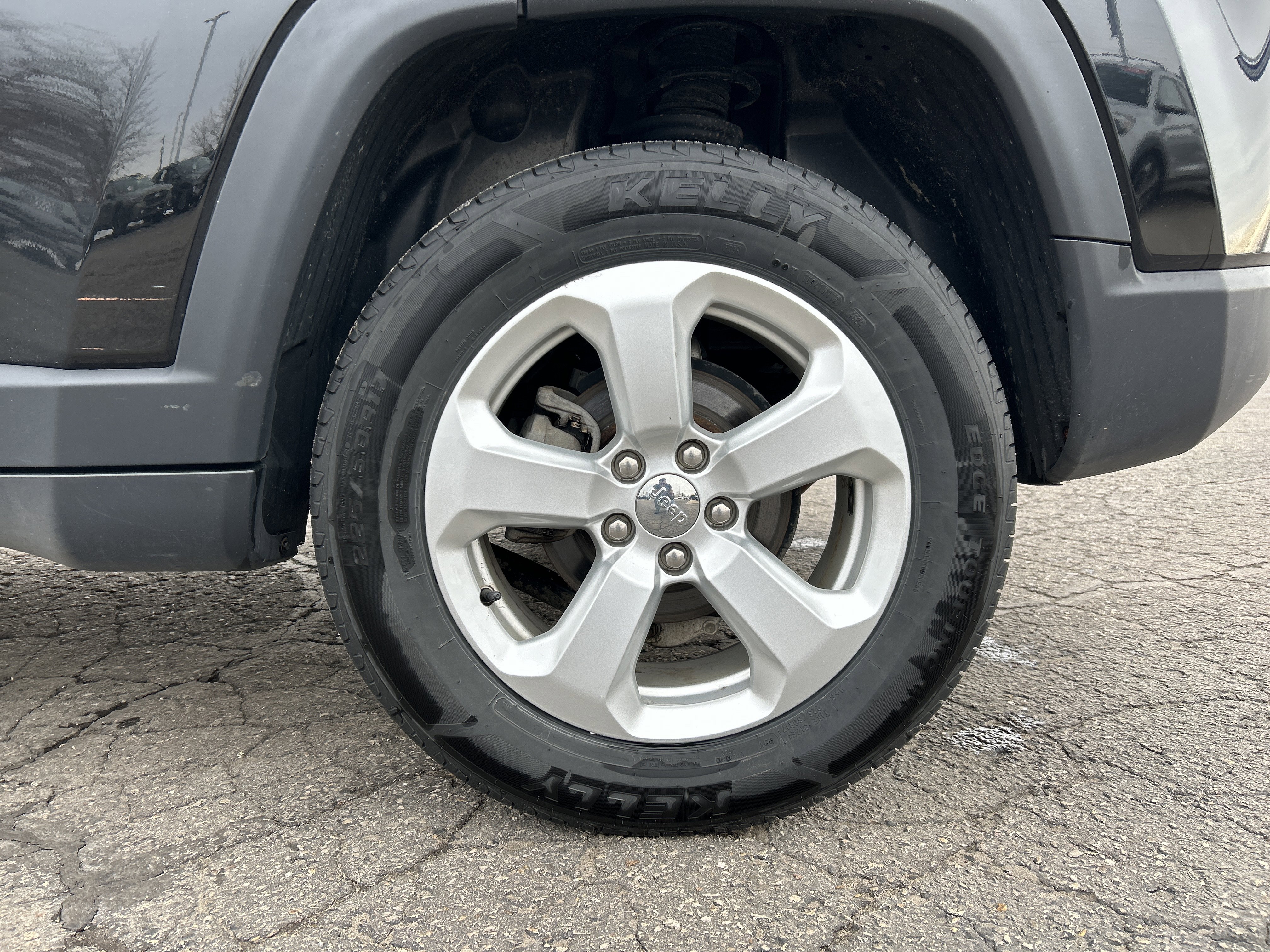 Used 2019 Jeep Compass Latitude w/ Cold Weather Group image 23