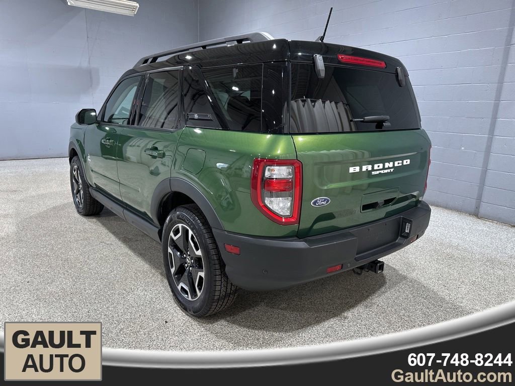 Used 2023 Ford Bronco Sport Outer Banks w/ Tech Package AWD/4WD image 6