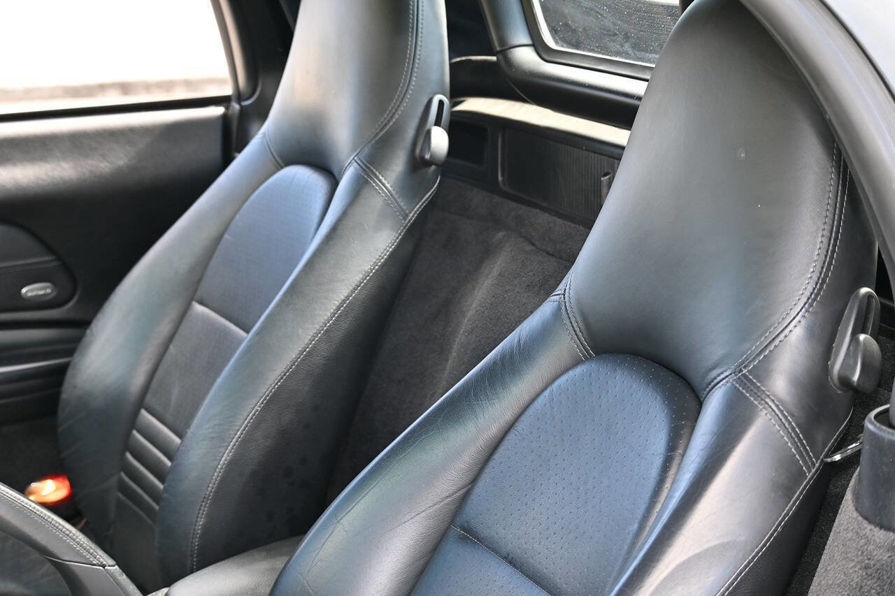 Used 2002 Porsche Boxster image 24