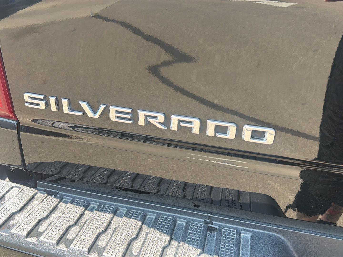 Used 2022 Chevrolet Silverado 2500 High Country w/ Safety Package II AWD/4WD image 9