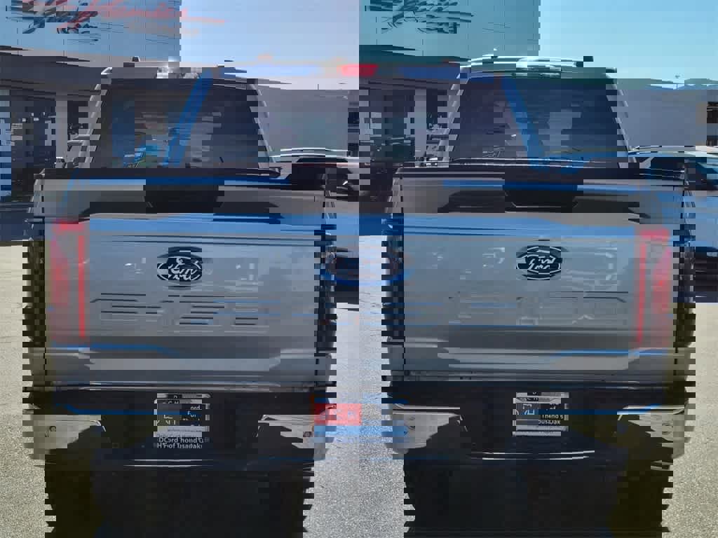 Used 2025 Ford F150 XLT w/ Equipment Group 301A Standard image 4