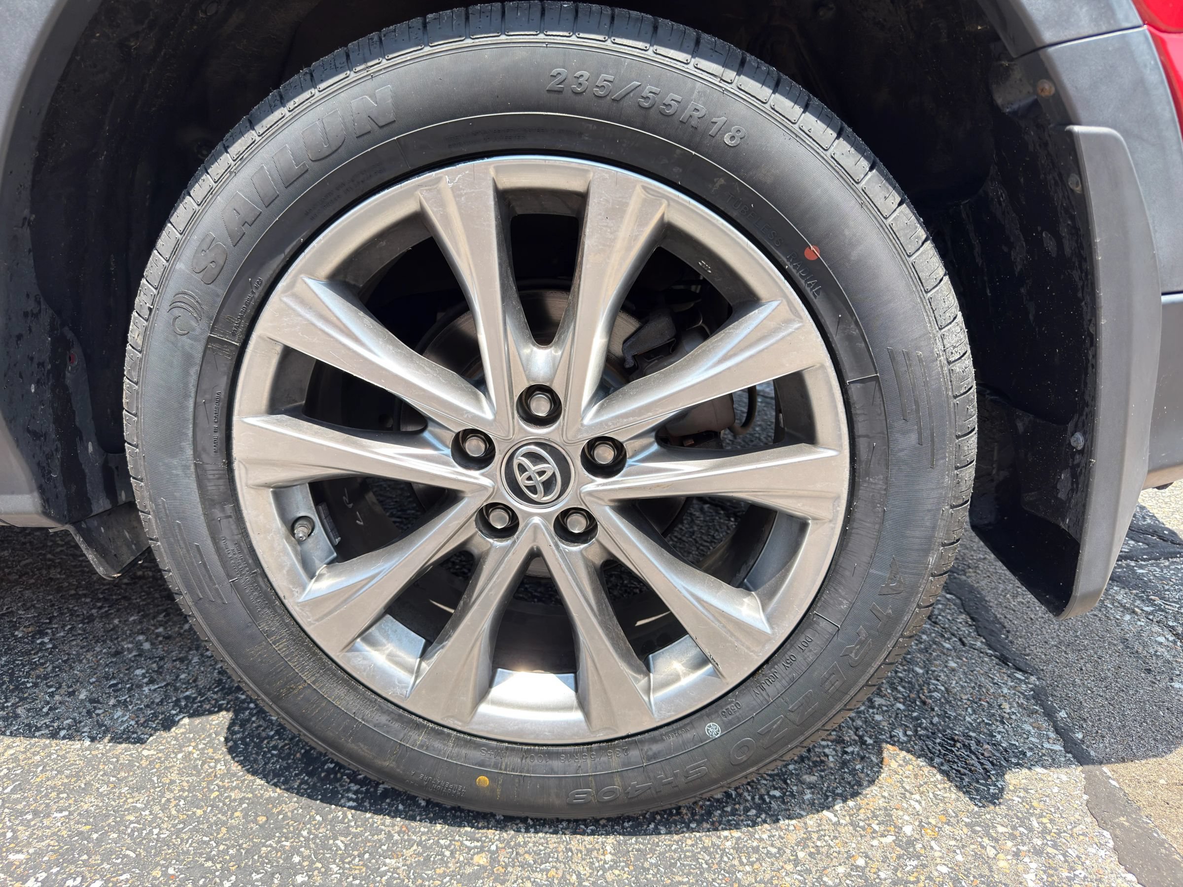 Used 2017 Toyota RAV4 Limited w/ Advanced Technology Package FWD image 27