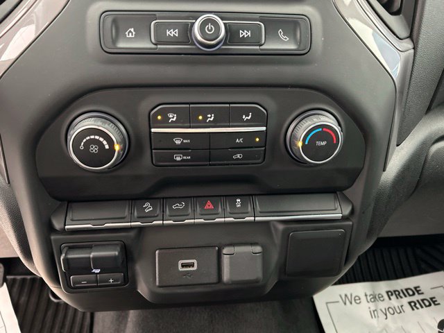 Used 2019 Chevrolet Silverado 1500 Custom Trail Boss w/ Custom Convenience Package AWD/4WD image 15