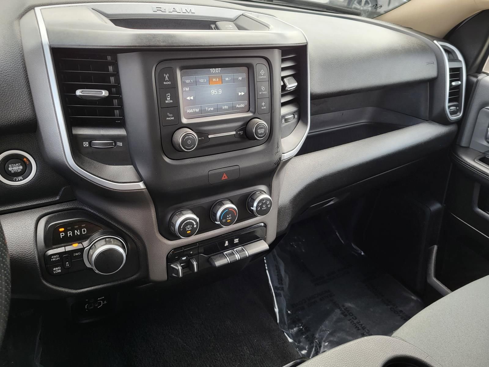 Used 2019 RAM 2500 Big Horn image 19