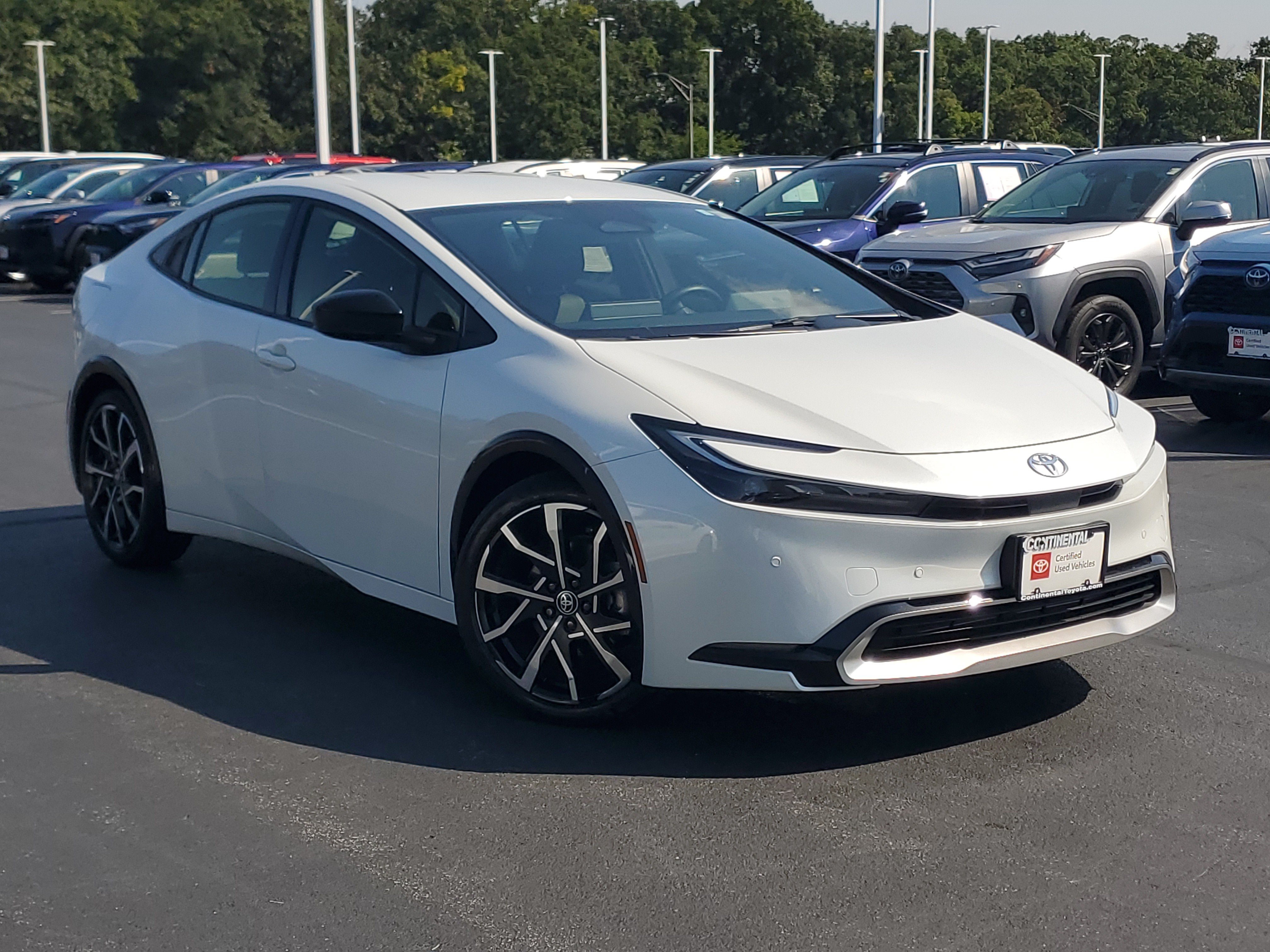 Certified 2024 Toyota Prius Prime FWD image 32