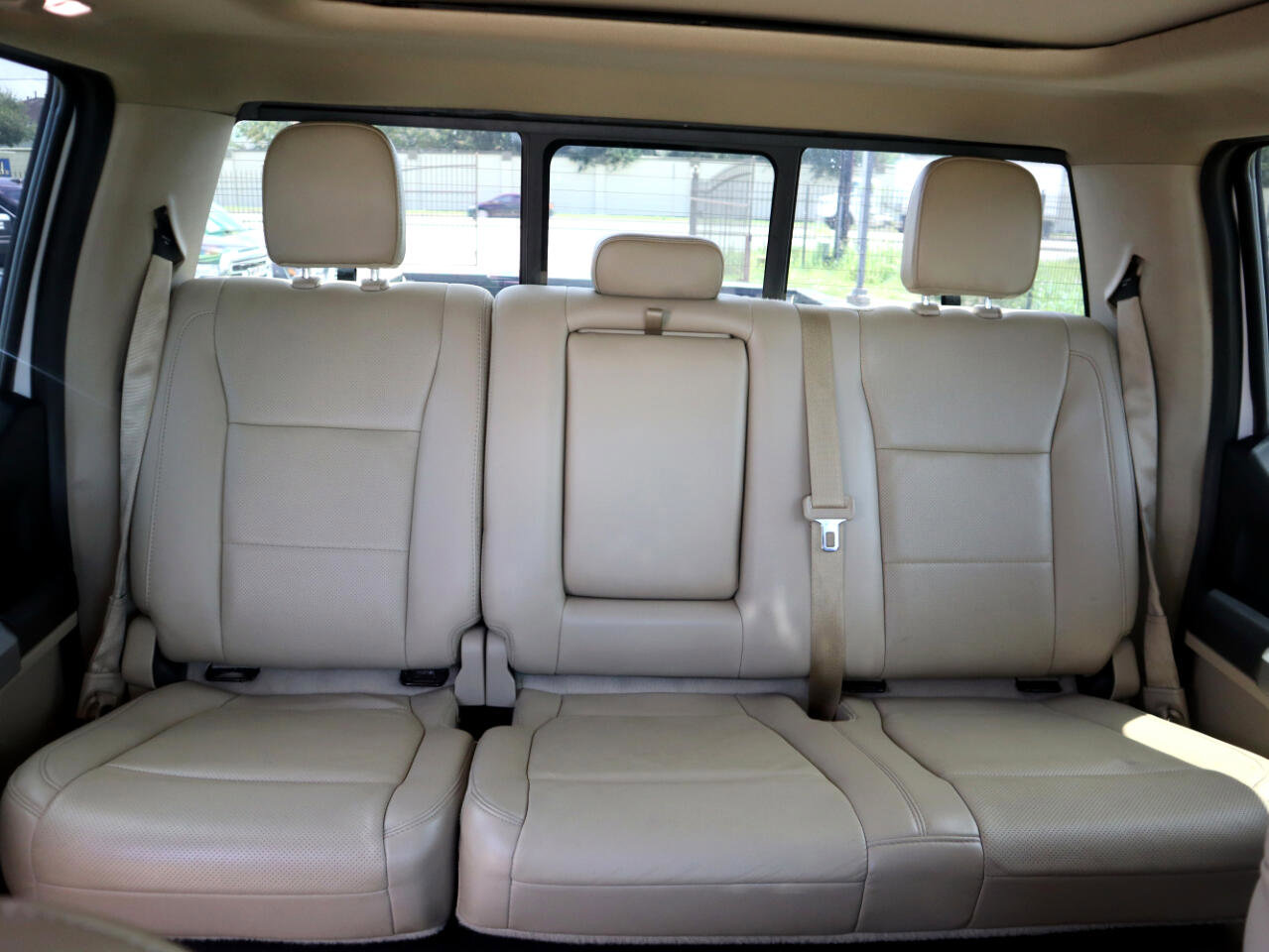 Used 2017 Ford F350 Lariat w/ Lariat Ultimate Package image 33