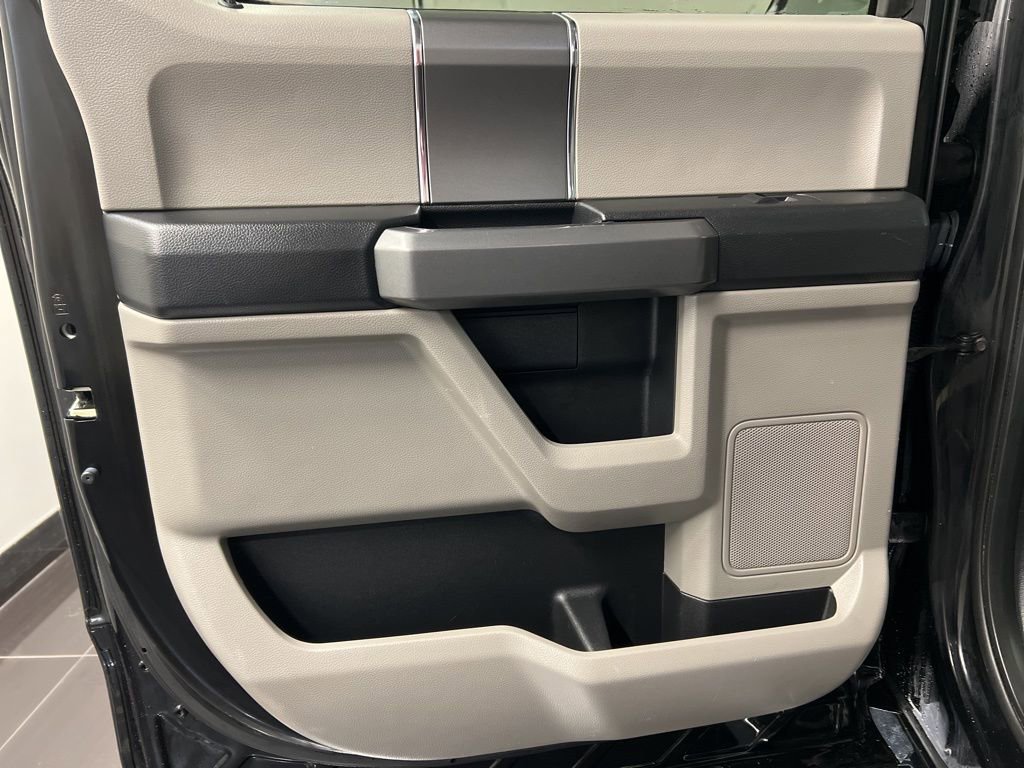 Certified 2018 Ford F150 XLT w/ Equipment Group 302A Luxury image 33