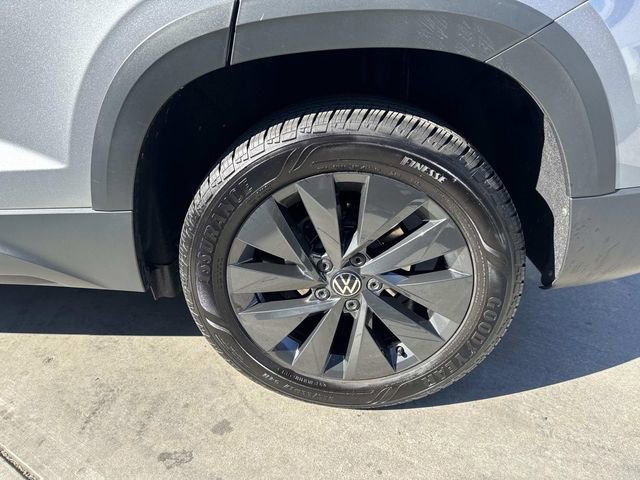Certified 2024 Volkswagen Taos S image 6