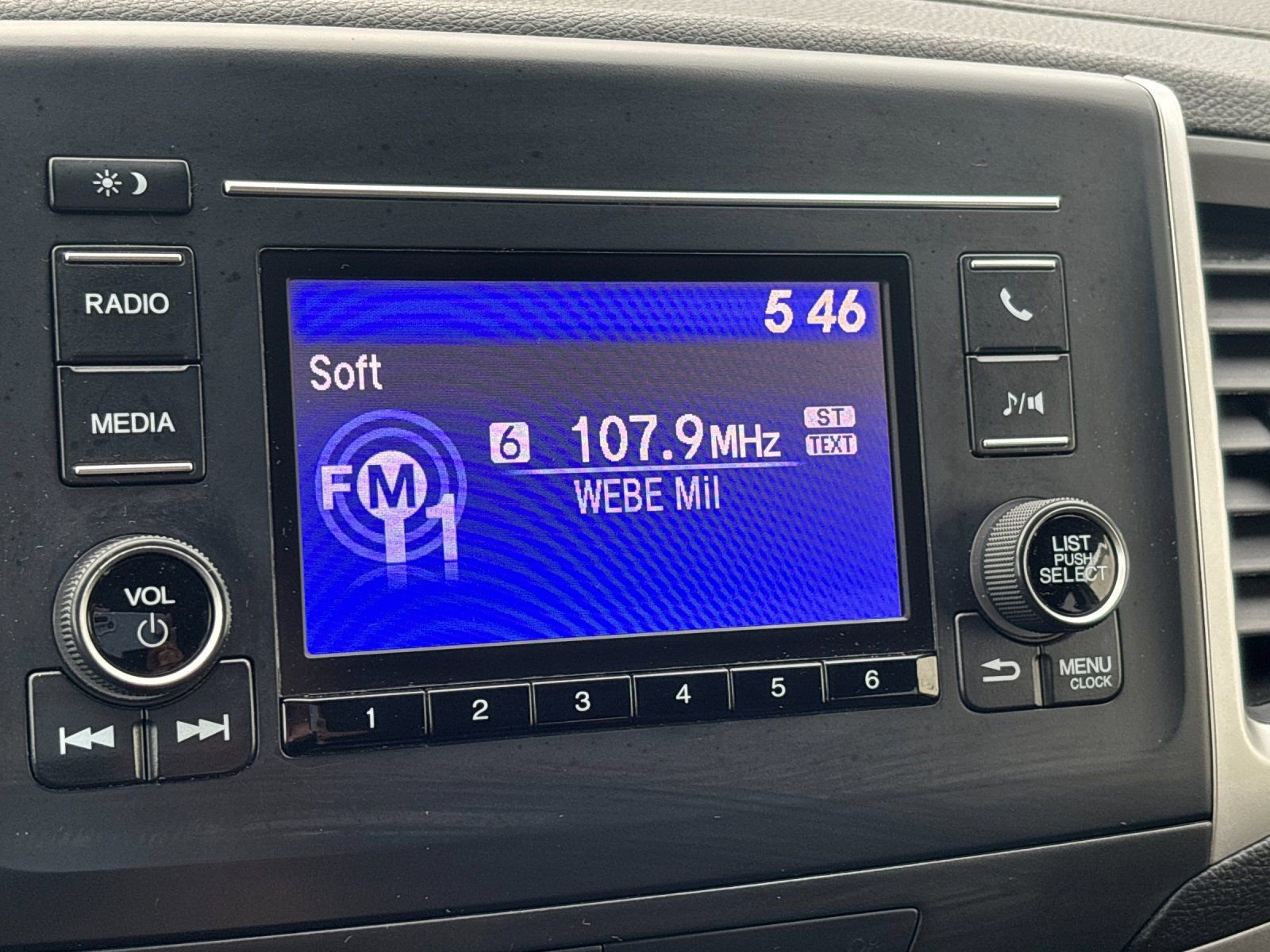 Used 2019 Honda Pilot LX image 20