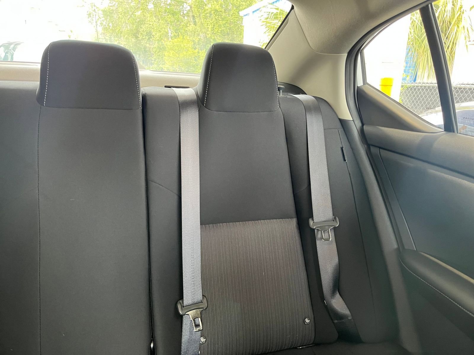 Used 2025 Nissan Sentra SV image 37