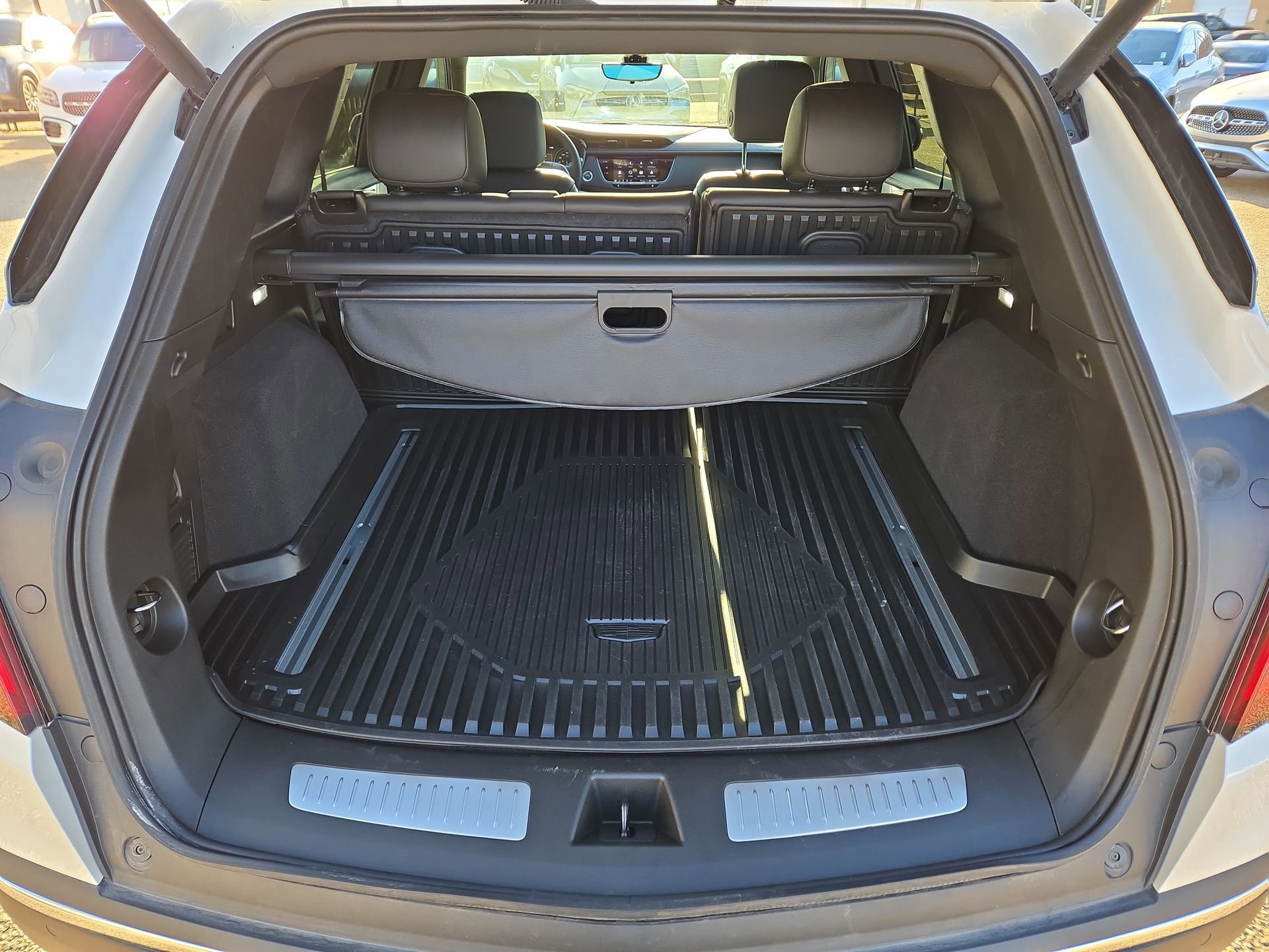 New 2025 Cadillac XT5 Premium Luxury w/ Technology Package FWD image 12