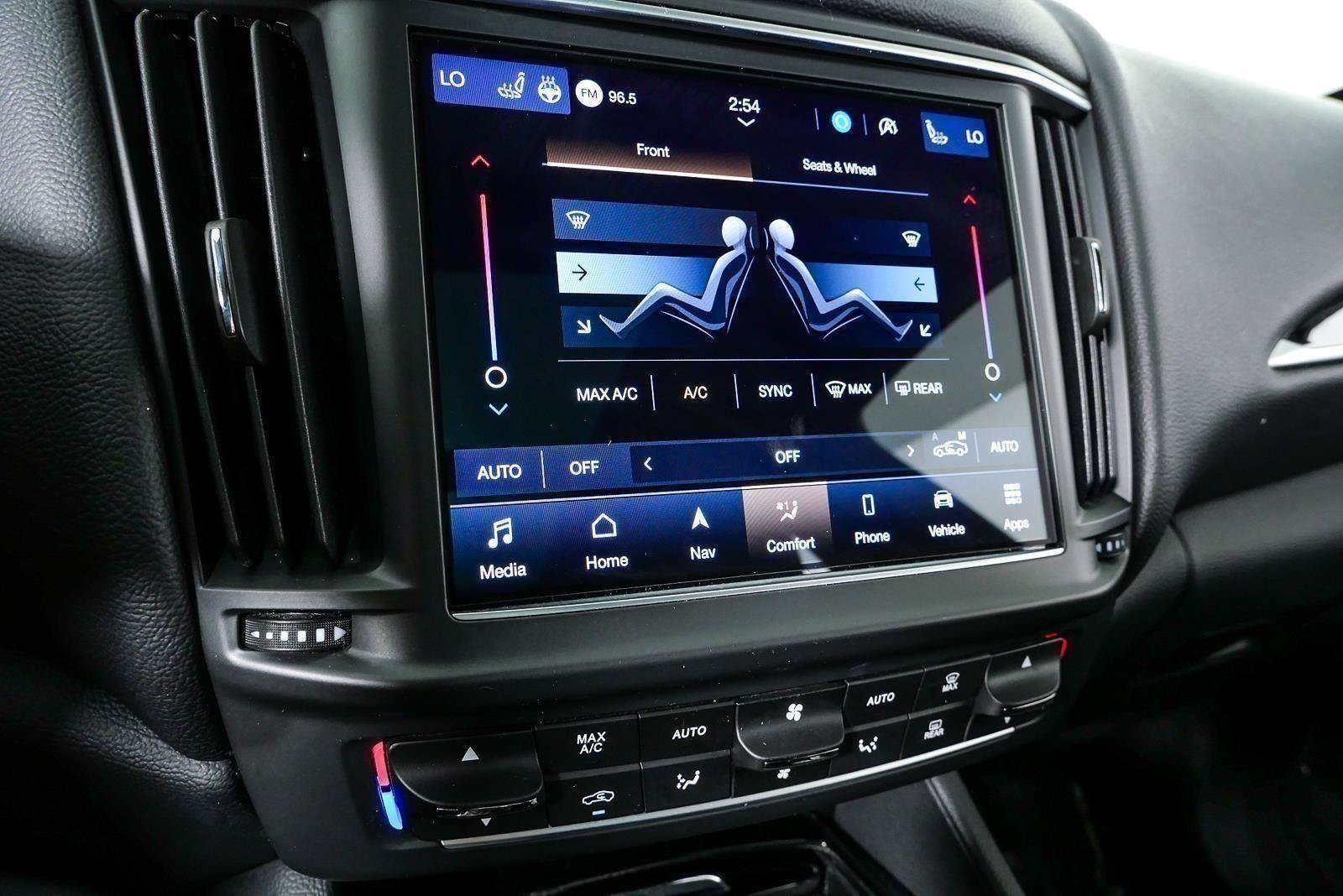 Used 2023 Maserati Levante GT AWD/4WD image 17