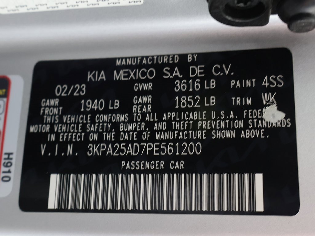 Used 2023 Kia Rio S image 44