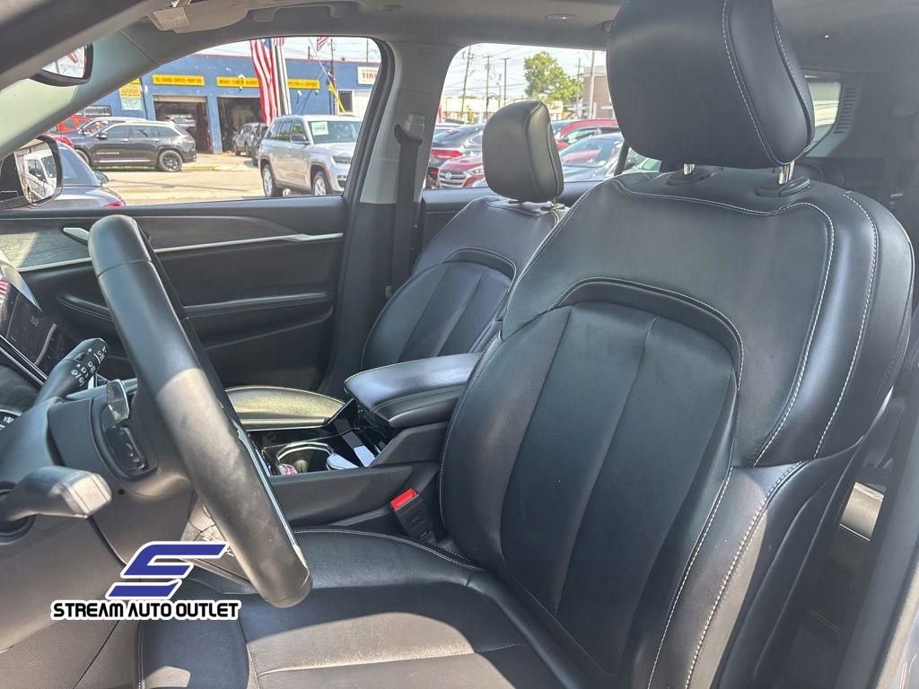 Used 2021 Jeep Grand Cherokee L Limited image 24