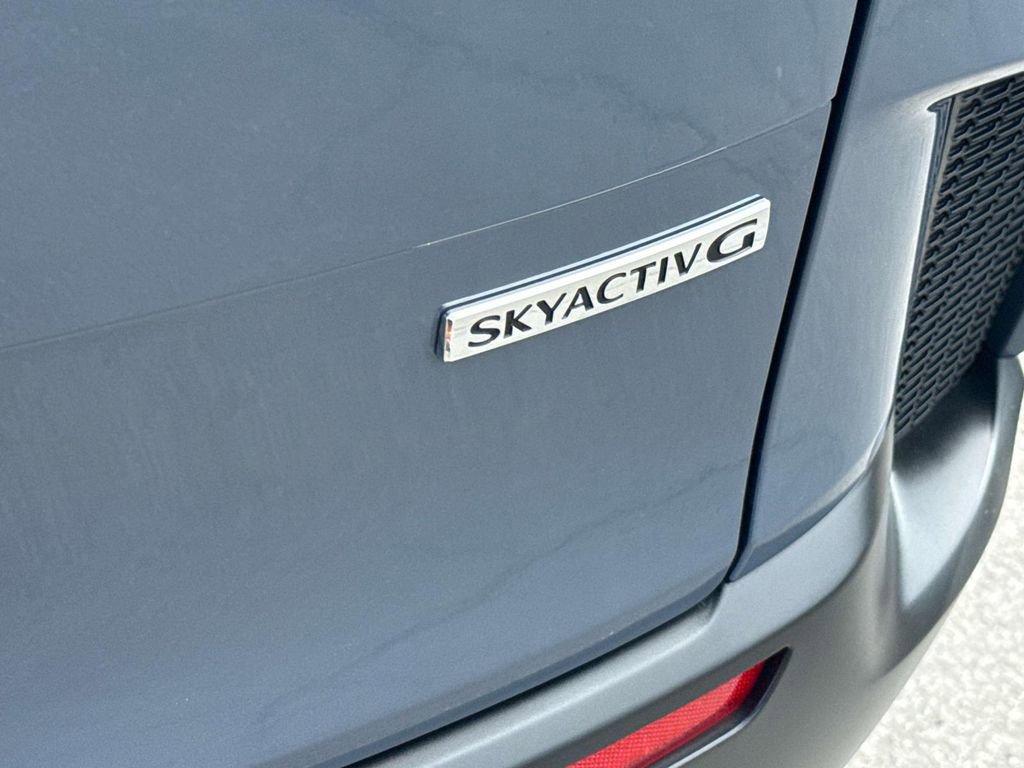 Certified 2025 MAZDA CX-50 AWD 2.5 S w/ Premium Package image 8