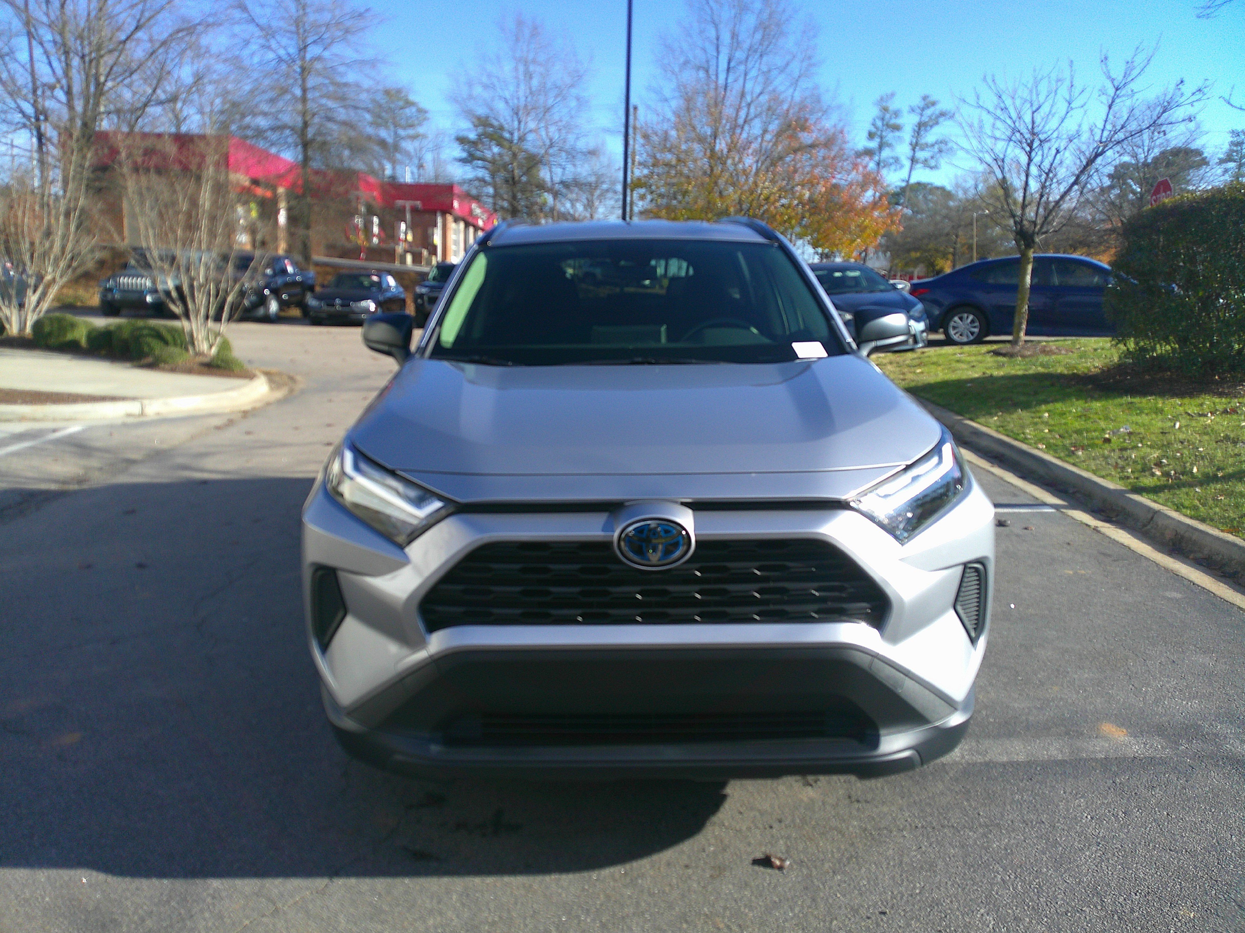 Used 2023 Toyota RAV4 LE image 3