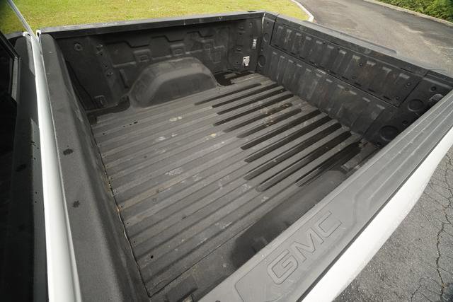 Used 2024 GMC Sierra 1500 SLT w/ SLT Premium Plus Package AWD/4WD image 13