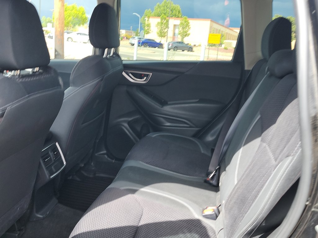 Used 2022 Subaru Forester Premium AWD/4WD image 12