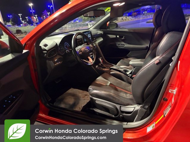 Used 2019 Hyundai Veloster Turbo FWD image 18